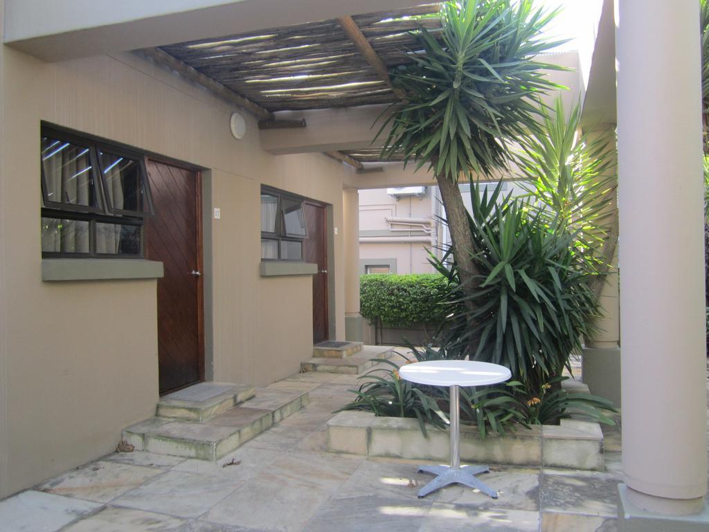 Ibhayi Guest Lodge - Lion Roars Hotels & Lodges. Port Elizabeth Esterno foto